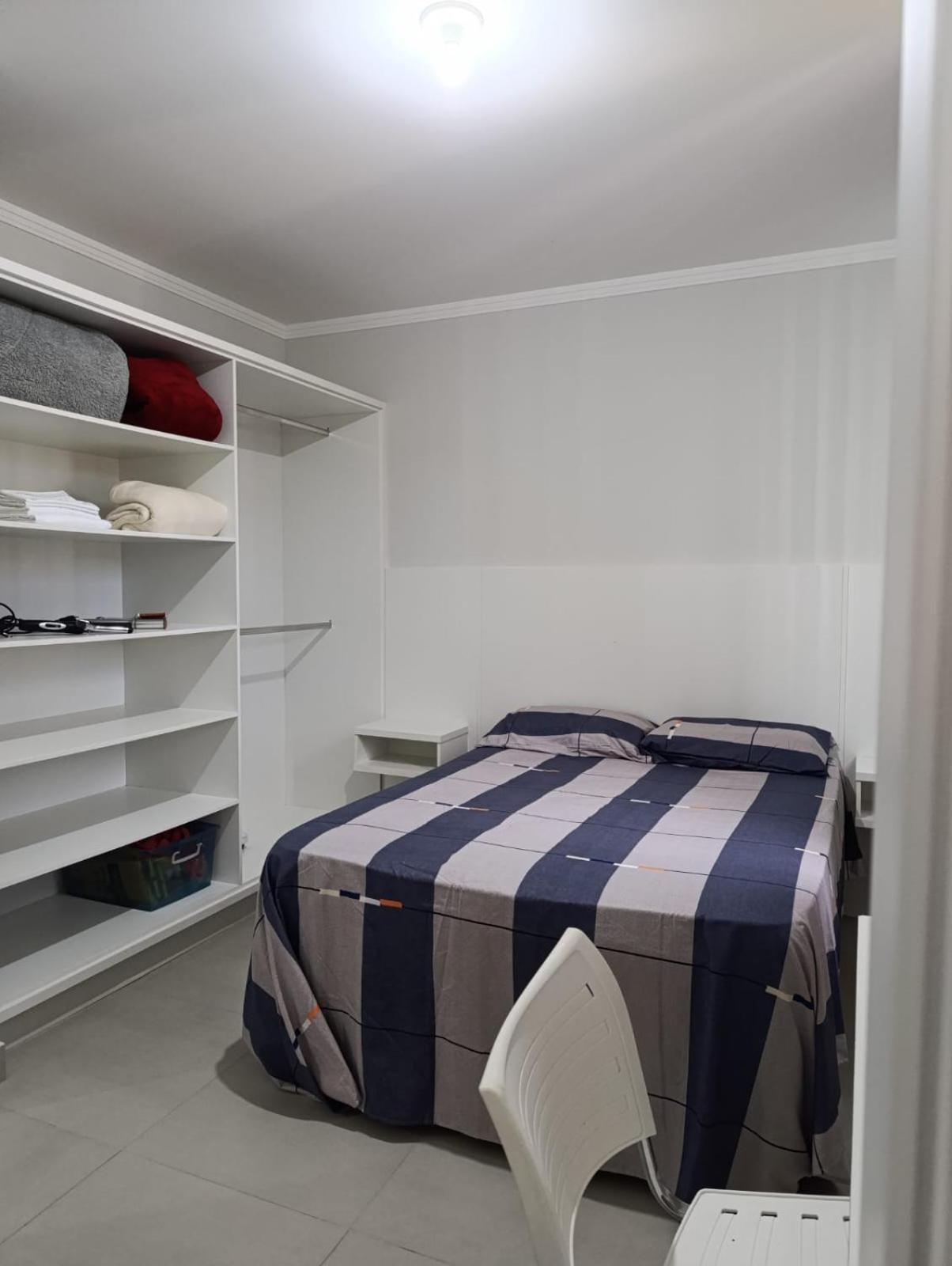 Agradavel Apartamento Em Bairro Silencioso... 坎博里乌 外观 照片